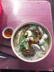 Bún mọc 20k