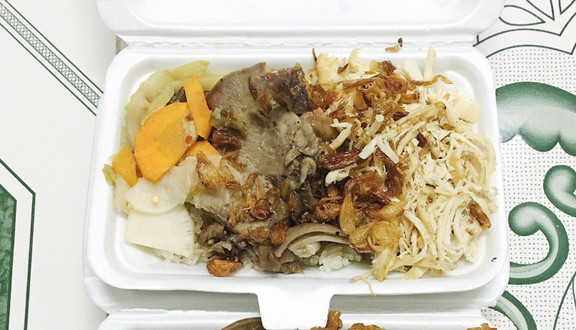 Xôi Gà Xá Xíu Bà Chiểu