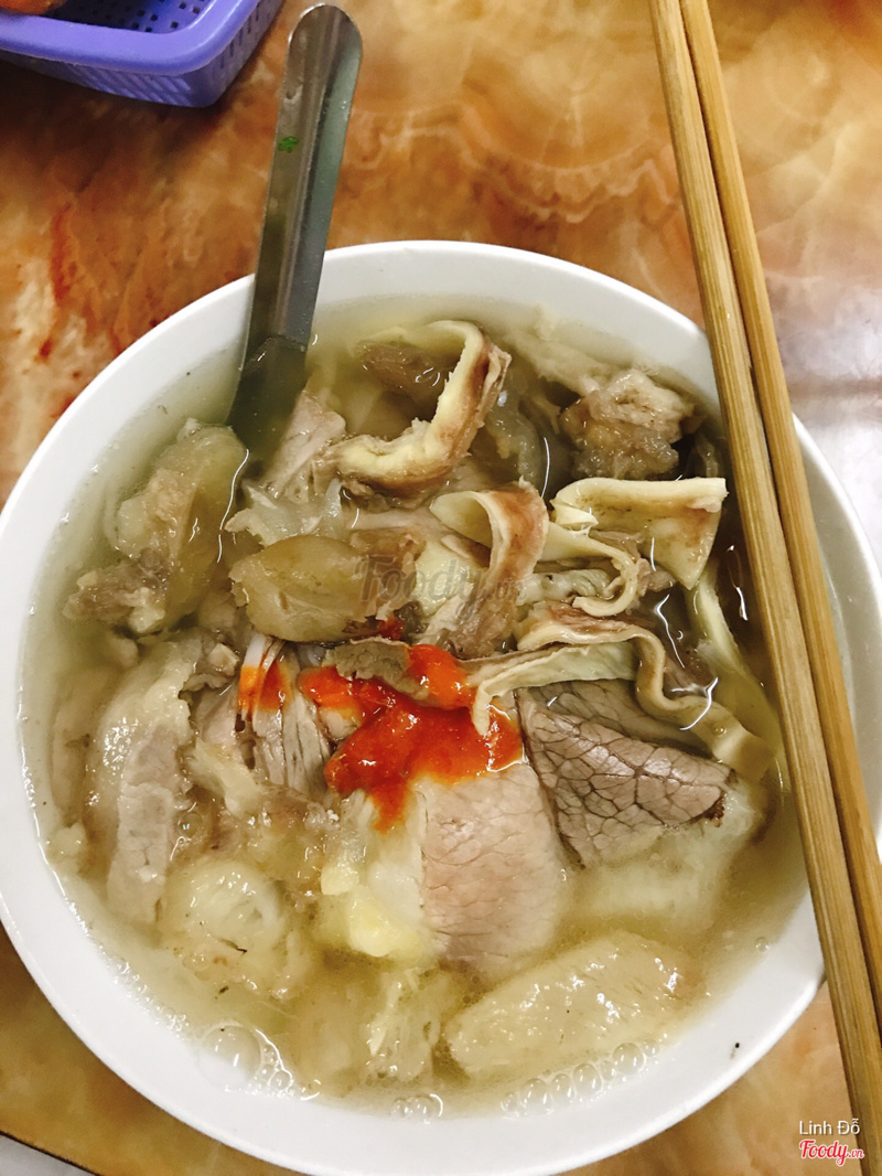 phở bò đặc biệt