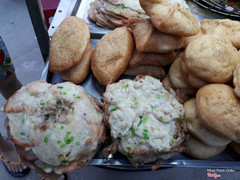 Bánh tiêu + bánh tôm