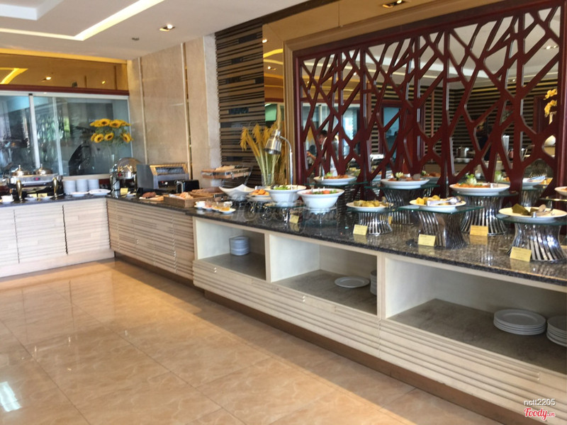 Ăn sáng buffet