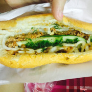 18k - bánh mì cá