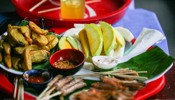 Quà Vặt Đức Minh - Bánh Mì, Xôi & Cơm