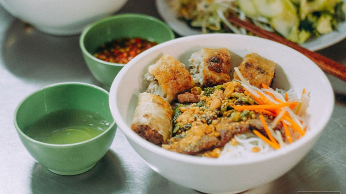 Bún Thịt Nướng Sài Gòn