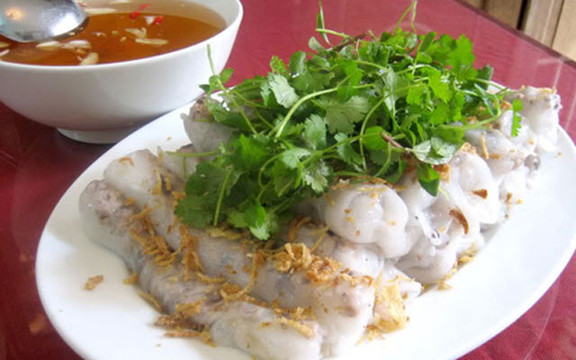 Bánh Cuốn & Gà Tần - Đường Láng