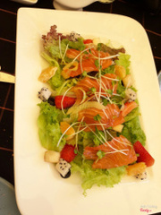 salad cá hồi