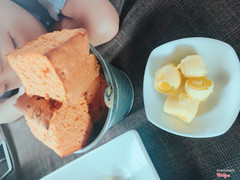 Orange bread