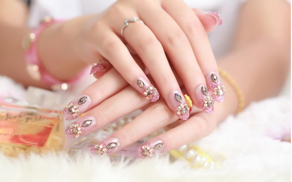 Hiếu - Hair &  Nail