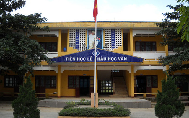 Trường THCS Ba Lòng