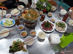 lẩu cua đồng . hương vị bắc