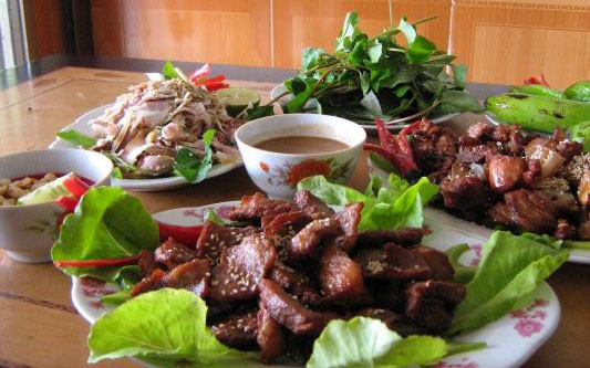 Sơn Nga Restaurant - Thịt Dê & Cơm Cháy