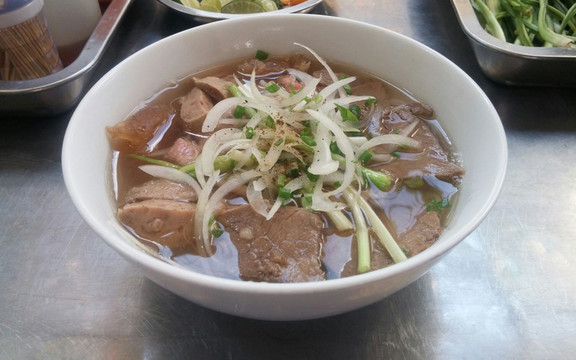Phở Hòa Bình