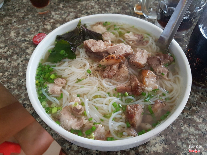 Bún thịt nướng