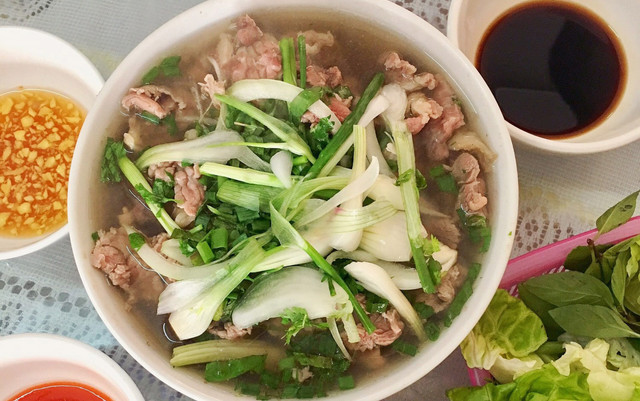 Phở Bò & Cơm Rang - Đình Thôn