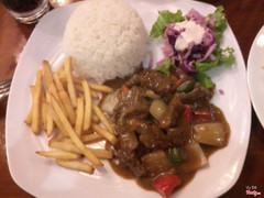 Combo cơm bò luklak + coca 98k
