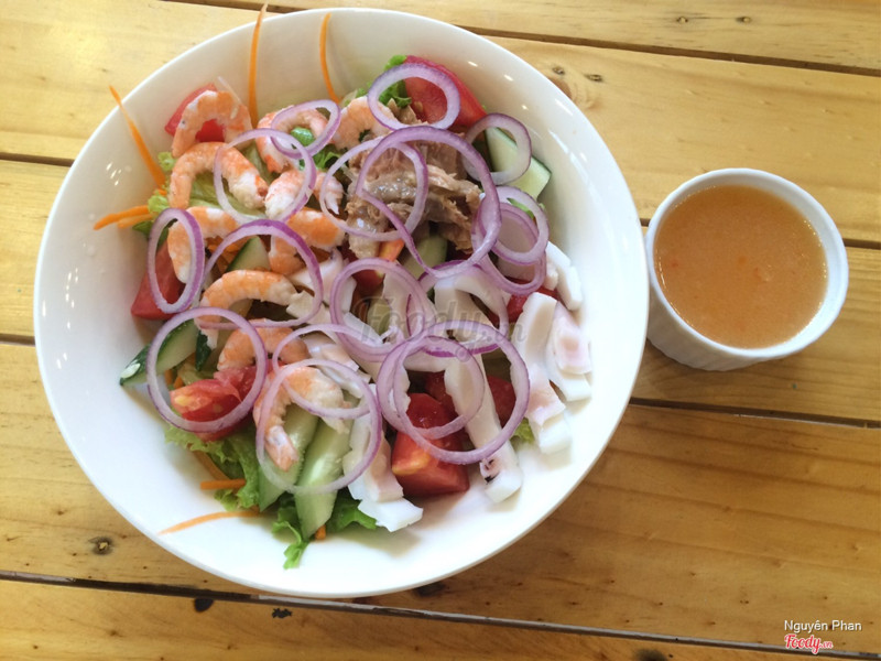 salad hải sản