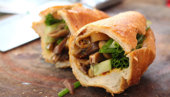 Bánh Mì Hà Nội - 113 Lê Văn Lương