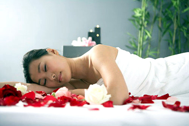 Aqua Massage - Lạc Long Quân