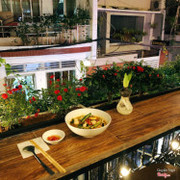 Mỳ hải sản kiểu thái quá ngon, bonus thêm cho quán không gian thích hợp sống ảo nè