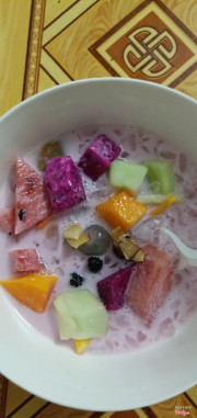 Nghĩ sao 45k ác nhơn mấy miếng dưa hấu với thanh long .