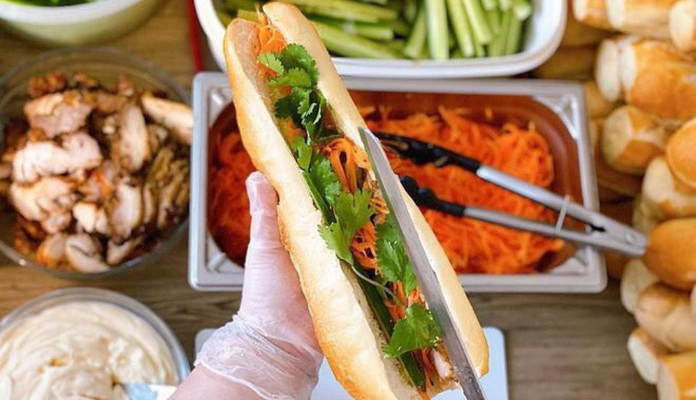 Pili - Bánh Mì