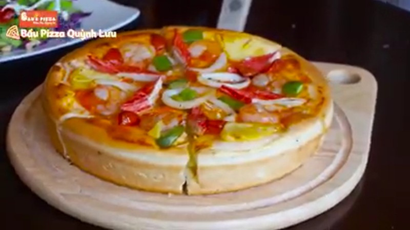 Bầu Pizza Quỳnh Lưu