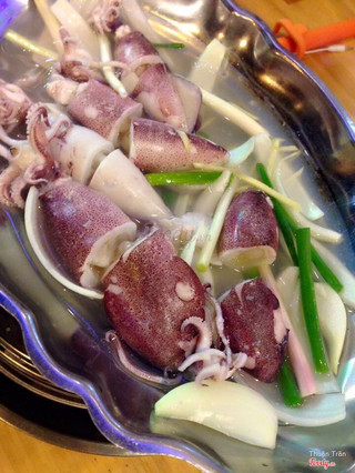 Mực trứng hấp gừng