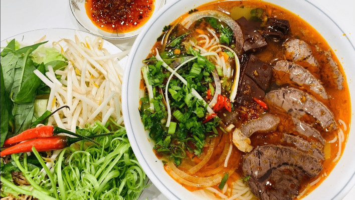 Khôi - Bún Bò Huế & Bánh Cuốn