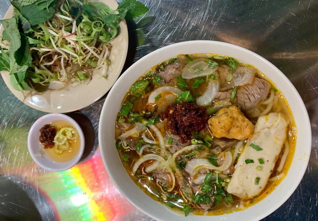 Bún Bò Huế Vỹ Dạ - Nguyễn Trãi