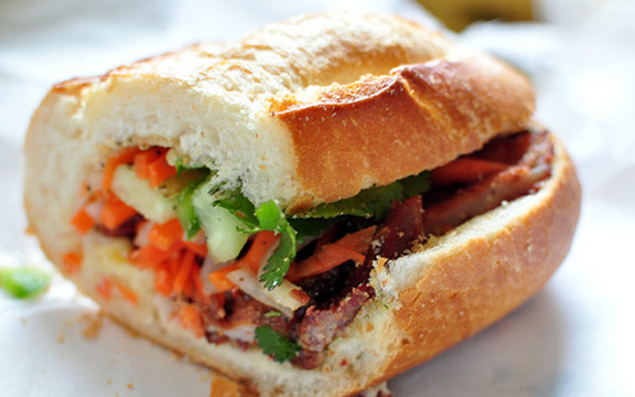 Bánh Mì Tứ Hải