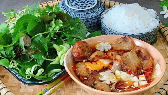 Quán 18A - Bún Chả Hà Nội & Bún Đậu Mắm Tôm