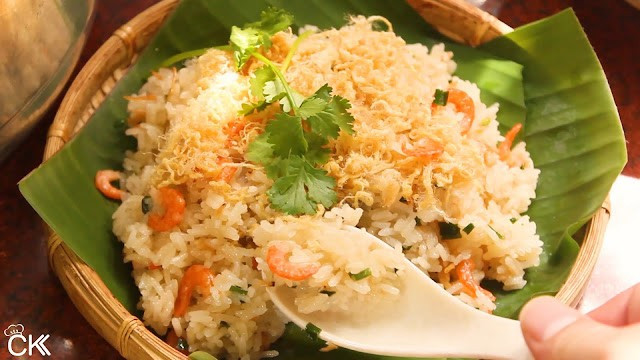 Xôi, Bánh Mì & Trà Sữa - 14 Doãn Uẩn