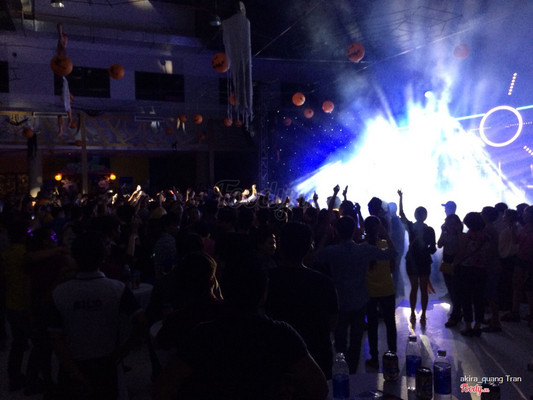 chơi trúng dịp hallowen