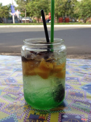 Soda trái cây thơm ngon! 