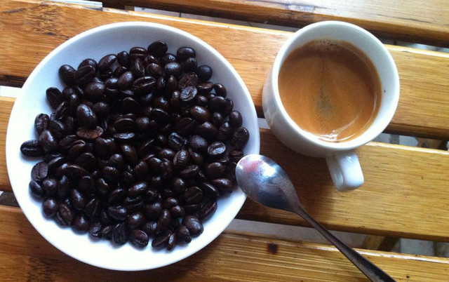 Đạt Coffee - Bà Triệu