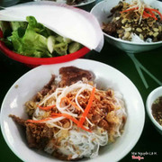 Bún thịt nướng
