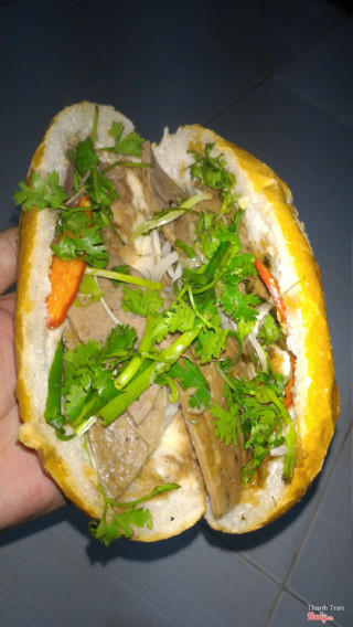 Bánh Mì Vị Lạ