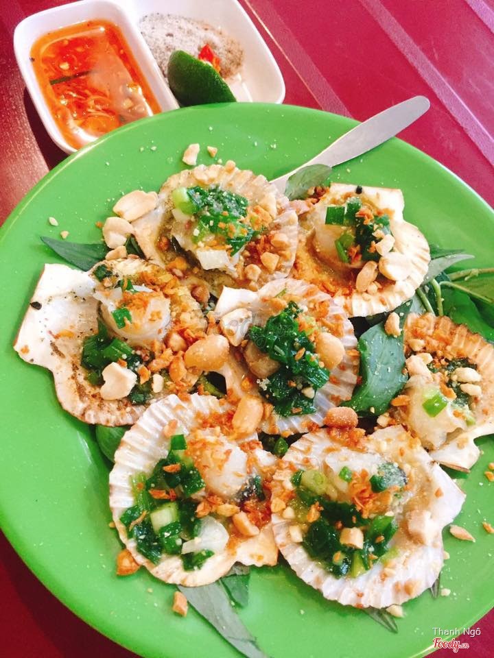 Sò điệp nướng mỡ hành