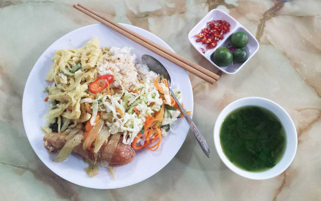 Hải Yến - Cơm, Phở & Món Ăn Bình Dân