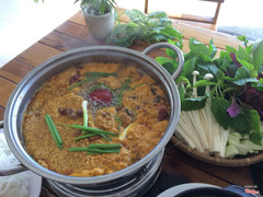 Lẩu cua đồng