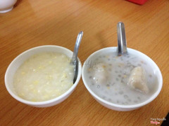 Chè bắp và chè chuối