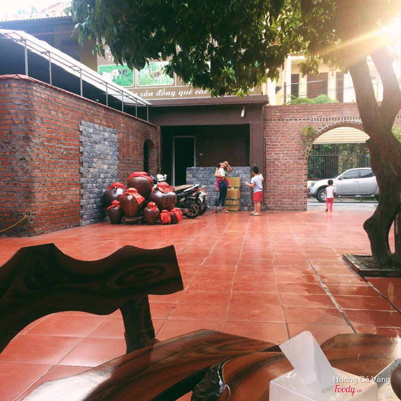 Giống kiểu đi nghỉ dưỡng ấy ^^