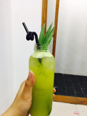 Nước ép bí đao + dứa dành cho bạn nào muốn giảm cân mà vẫn muốn ăn nè :))