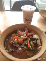 Mì cay và trà sữa The M