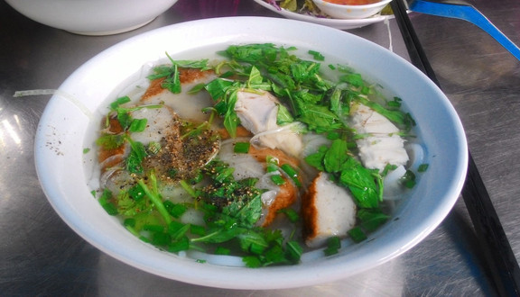 Bánh Canh Chả Cá Nha Trang - Hoàng Hoa Thám