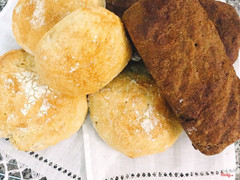 Absolutely awesome !!! handmade bread !!! spicy black bread - with coriander and cayenne pepper and white bread with cinnamon !!!! Fantastic!!!