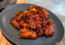 Gà sốt cay Mala hot chicken