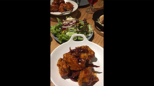 bb.q Chicken Premium - Nhà Hàng Hàn Quốc