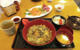 Donburi Japanese