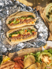 Hamburger bò trứng